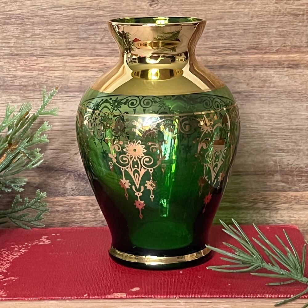 Vintage Emerald Green Vecchia Murano Art Glass Mini Bud Vase 24k Gold Accents